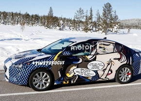 ford-focus-sedan-spyshot-popart_1