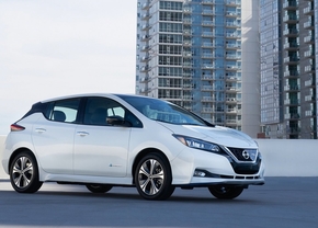 nissan leaf sales 