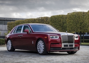 Rolls-Royce Red Phantom (2019)