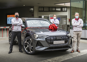 Audi e-tron 100 000 Forest