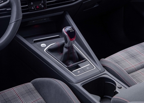 Volkswagen Golf GTI 2021 manuele versnellingspook