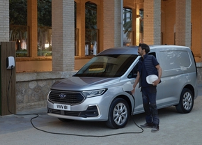 Ford Transit Connect PHEV 2024