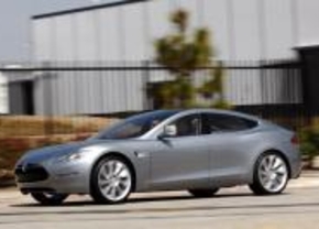 Tesla krijgt lening voor de bouw van twee fabrieken