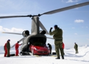 Videotip: Ferrari FF naar de sneeuw