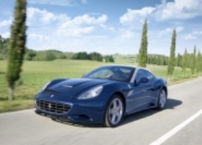 Ferrari heeft lichtere en krachtiger California voor Genève