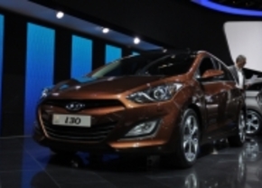 Hyundai i30 wagon live in geneve