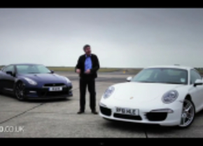 Porsche Carrera S vs Nissan GT-R video