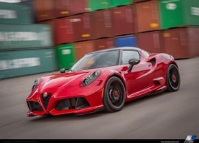 zender-alfa-romeo-4c-2015_01