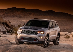 jeep-grand-cherokee-trailhawk-leaked_01