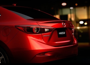 Eerste teaser van de Mazda3 Sedan?