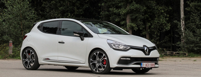 Renault Clio RS 220 Trophy 2015